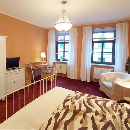 City-Ferienwohnungen-Dresden - Zentral Gelegen Im Haus Louisenstrasse 11 - Dresden-Neustadt Exteriör bild