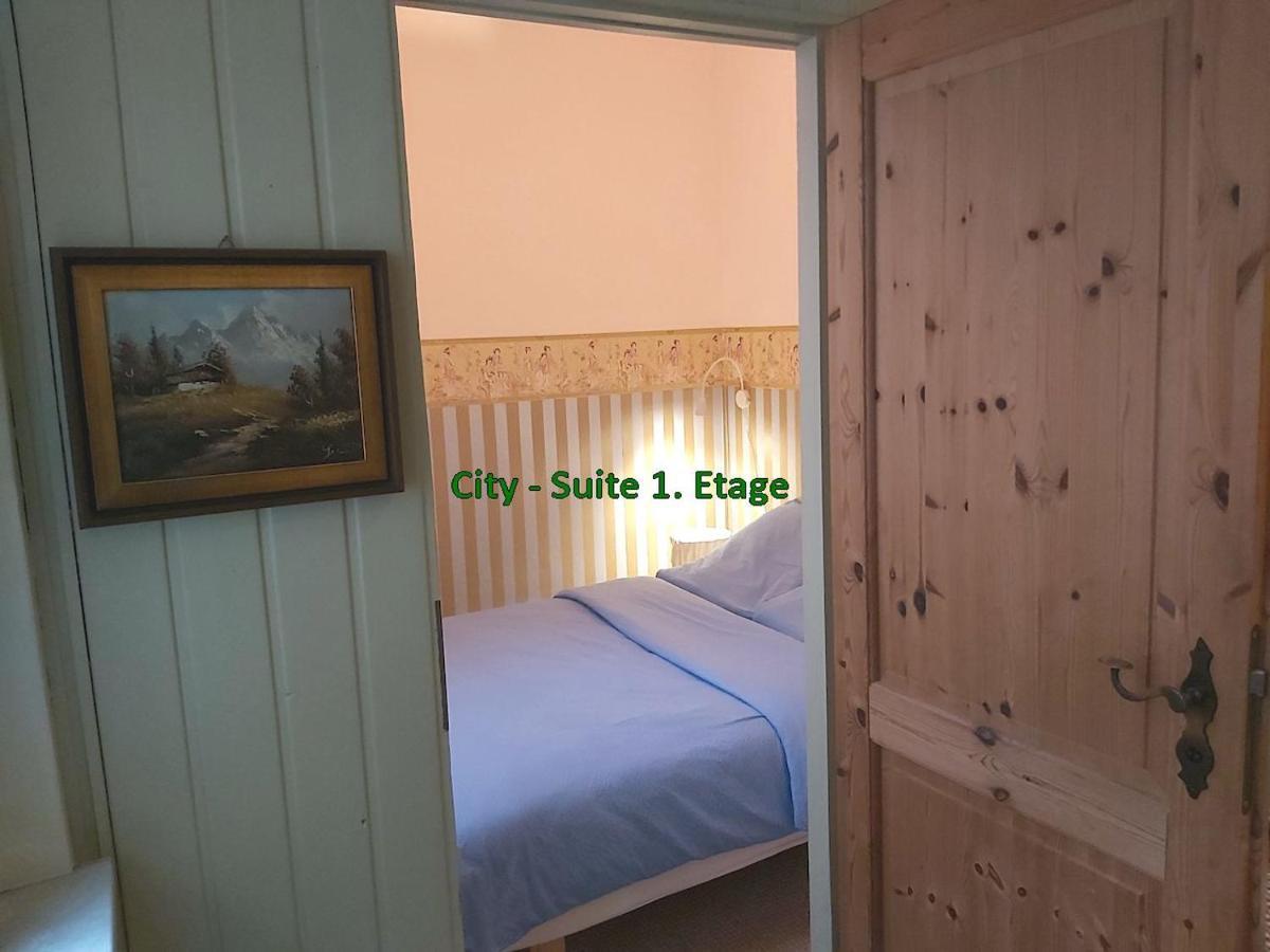 City-Ferienwohnungen-Dresden - Zentral Gelegen Im Haus Louisenstrasse 11 - Dresden-Neustadt Exteriör bild